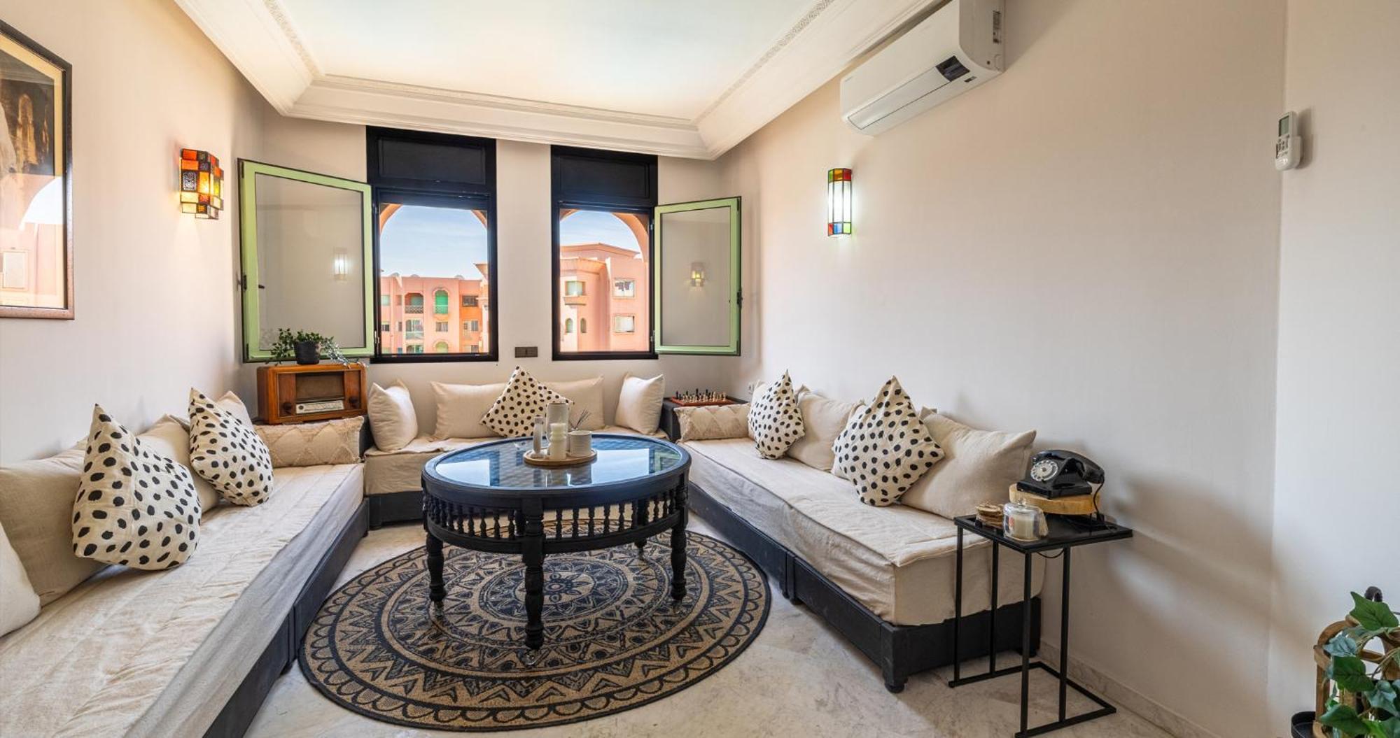 Charming 2-Bed Oasis Pool View Apartment Marrakesh Luaran gambar