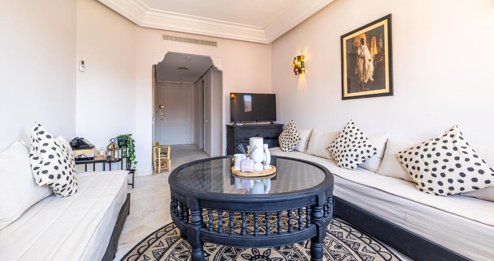 Charming 2-Bed Oasis Pool View Apartment Marrakesh Luaran gambar